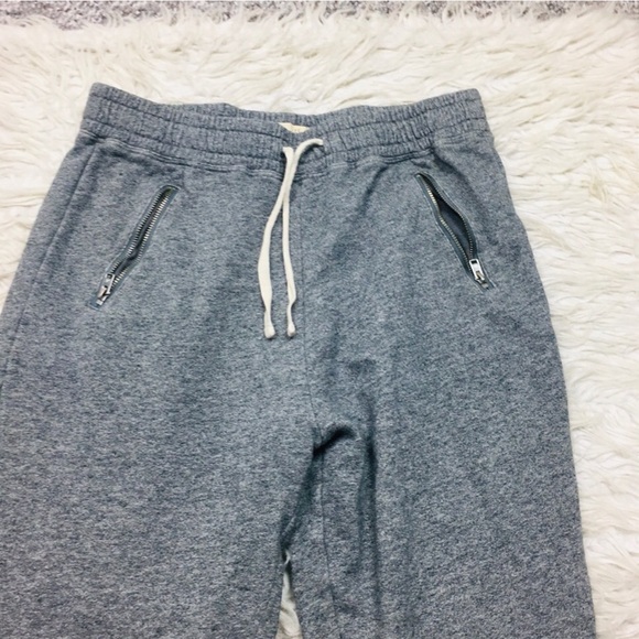 Hollister Cozy Gray Jogger Pants  Zipper Pockets Elastic With Tie Waist Women’s - Picture 3 of 9
